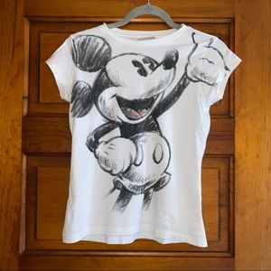 XL Girls Cartoon Mickey size 14 t-shirt Tee.Disney